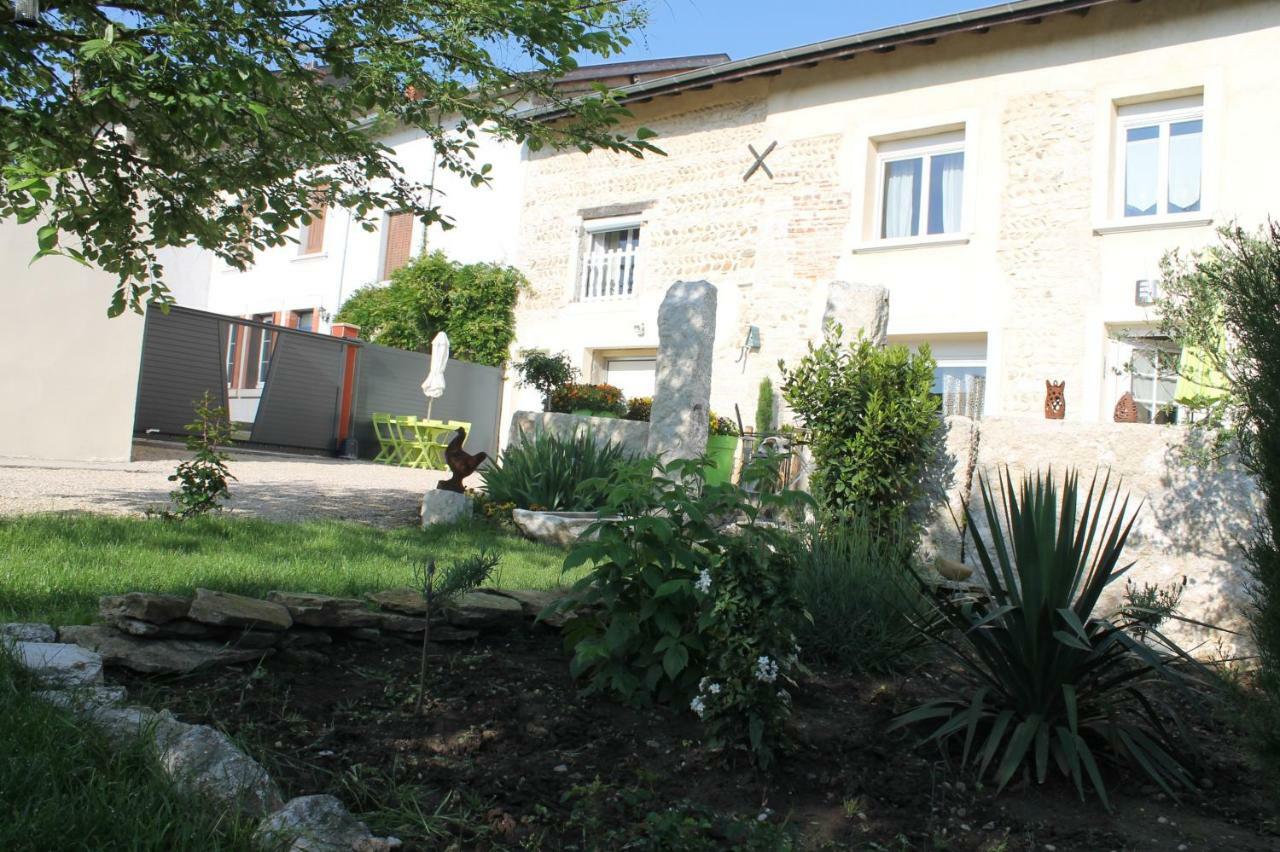 Les Trois Maisons Druillat Exterior photo